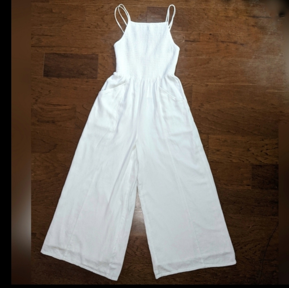 American Eagle White Jumpsuit Sleeveless Smocked Wide Leg Medium Boho Bridal NWT